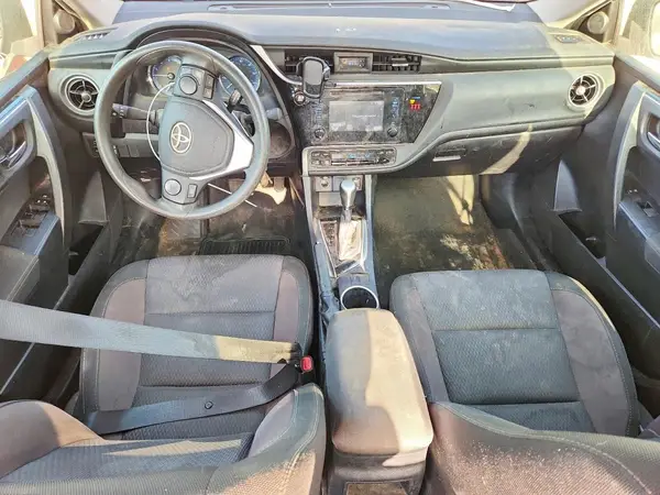 2T1BURHE5JC104766 2018 TOYOTA COROLLA - Image 8