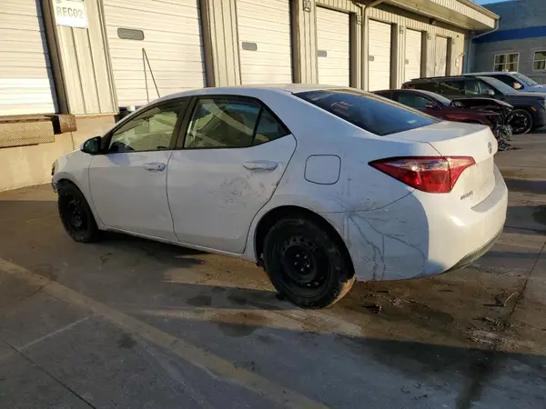 2T1BURHE5JC107134 2018 TOYOTA COROLLA - Image 2