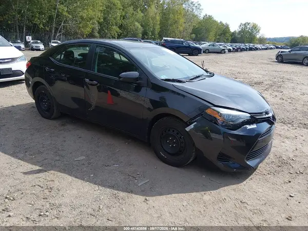 2T1BURHE5JC110194 2018 TOYOTA COROLLA - Image 1