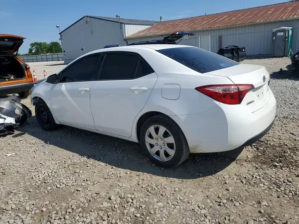 2T1BURHE5JC111023 2018 TOYOTA COROLLA - Image 2