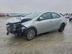 2T1BURHE5JC114715 2018 TOYOTA COROLLA