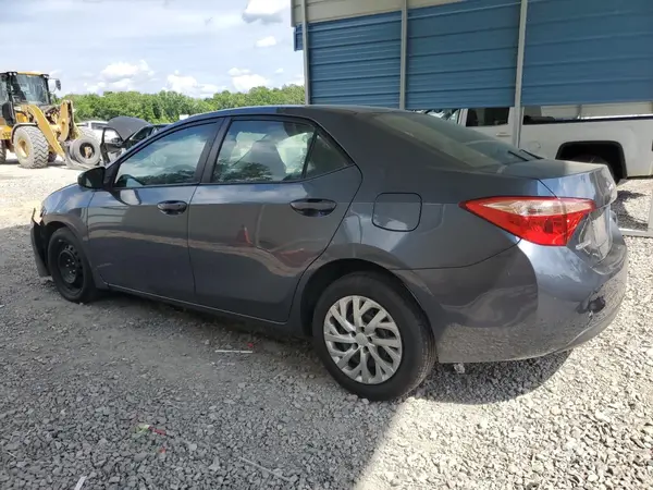 2T1BURHE5JC114777 2018 TOYOTA COROLLA - Image 2