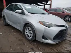 2T1BURHE5JC119185 2018 TOYOTA COROLLA