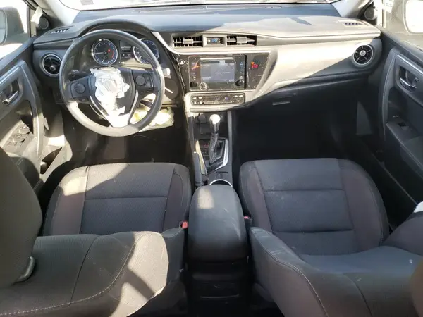 2T1BURHE5JC120319 2018 TOYOTA COROLLA - Image 8