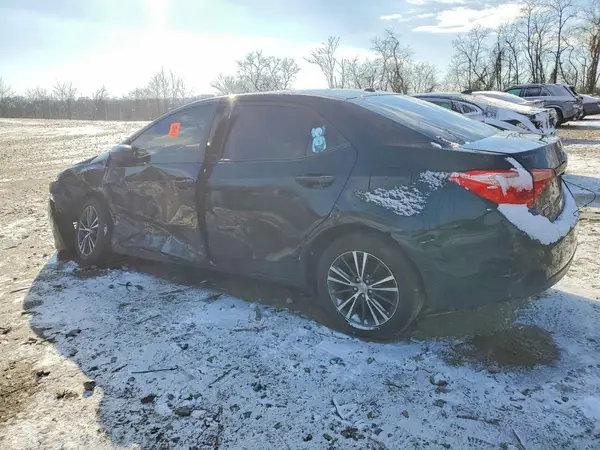 2T1BURHE5JC121244 2018 TOYOTA COROLLA - Image 2