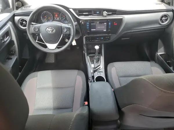 2T1BURHE5JC123303 2018 TOYOTA COROLLA - Image 8