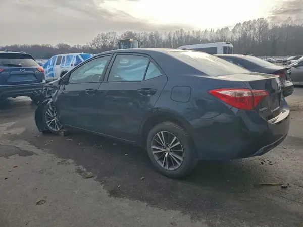 2T1BURHE5JC123866 2018 TOYOTA COROLLA - Image 2