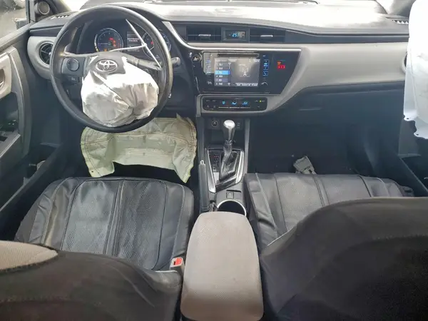 2T1BURHE5JC123866 2018 TOYOTA COROLLA - Image 8