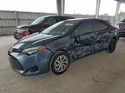 2T1BURHE5JC967809 2018 TOYOTA COROLLA