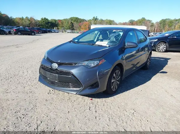 2T1BURHE5JC969754 2018 TOYOTA COROLLA - Image 2