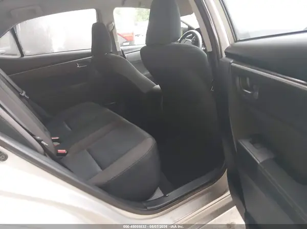 2T1BURHE5JC970189 2018 TOYOTA COROLLA - Image 8