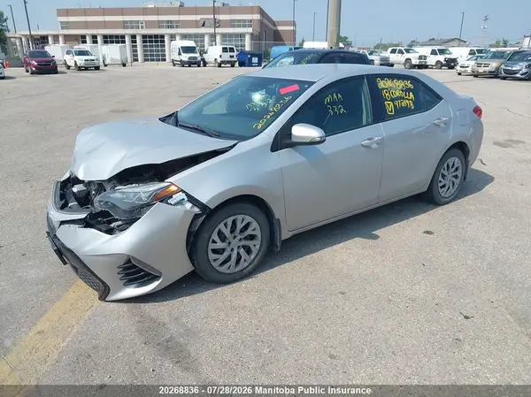 2T1BURHE5JC972198 2018 TOYOTA COROLLA - Image 2