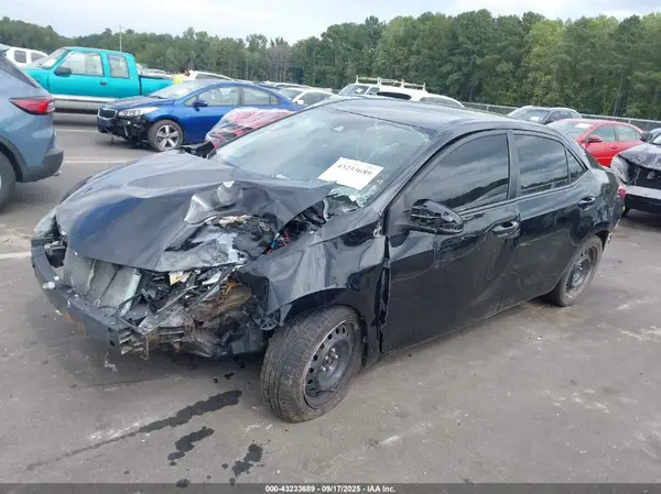 2T1BURHE5JC974761 2018 TOYOTA COROLLA - Image 2