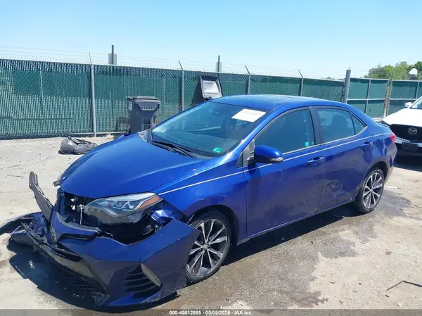 2T1BURHE5JC975103 2018 TOYOTA COROLLA - Image 2