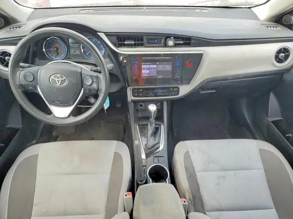 2T1BURHE5JC981015 2018 TOYOTA COROLLA - Image 8
