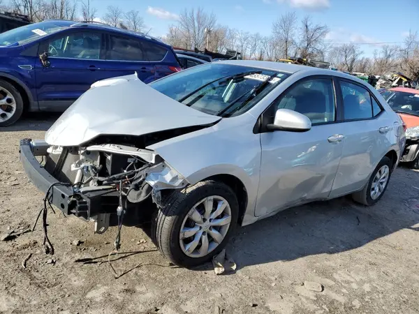 2T1BURHE5JC987803 2018 TOYOTA COROLLA - Image 1