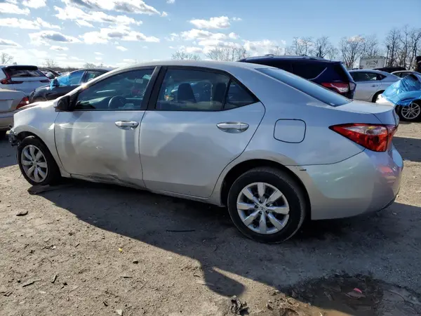 2T1BURHE5JC987803 2018 TOYOTA COROLLA - Image 2