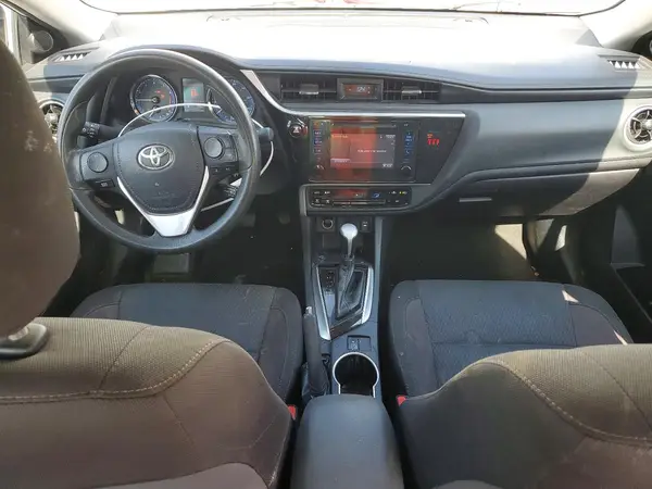 2T1BURHE5JC988837 2018 TOYOTA COROLLA - Image 8