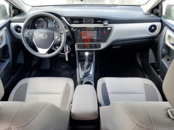 2T1BURHE5JC991978 2018 TOYOTA COROLLA - Image 8