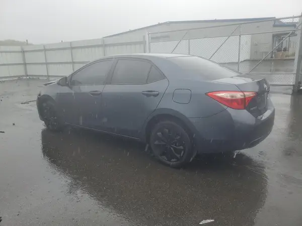 2T1BURHE5JC995478 2018 TOYOTA COROLLA - Image 2