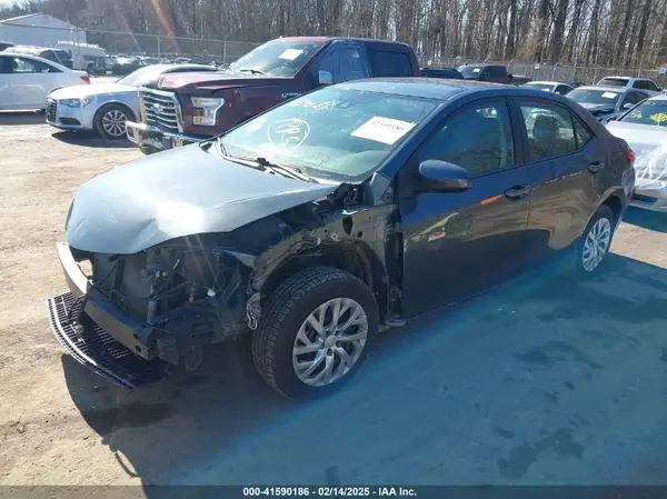 2T1BURHE5KC126901 2019 TOYOTA COROLLA - Image 2