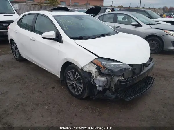 2T1BURHE5KC127756 2019 TOYOTA COROLLA - Image 1