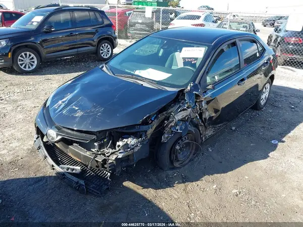 2T1BURHE5KC128745 2019 TOYOTA COROLLA - Image 2