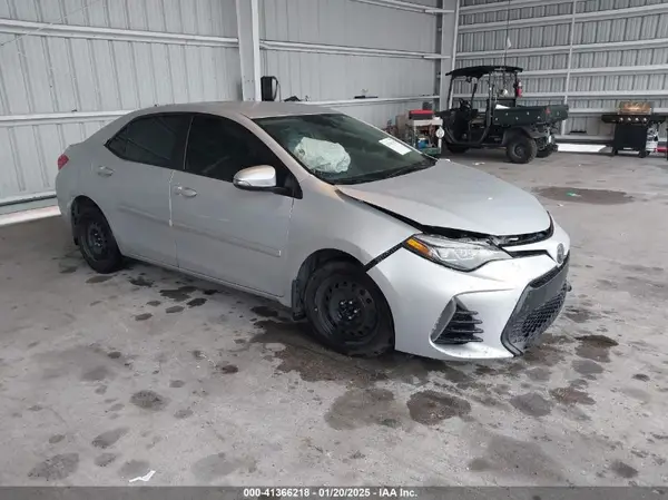2T1BURHE5KC134917 2019 TOYOTA COROLLA - Image 1