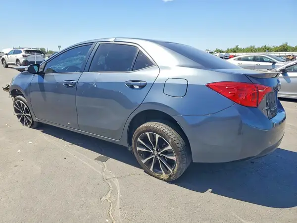 2T1BURHE5KC136182 2019 TOYOTA COROLLA - Image 2