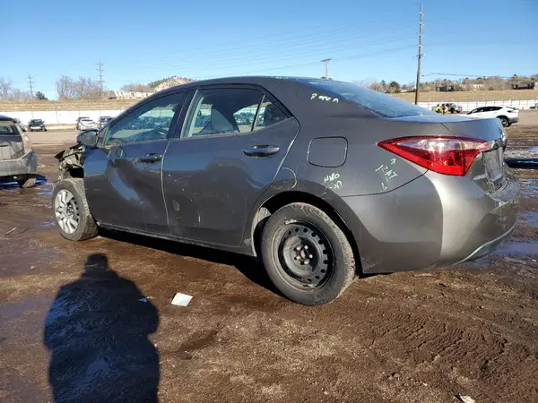 2T1BURHE5KC141673 2019 TOYOTA COROLLA - Image 2