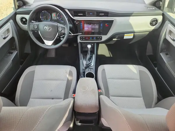 2T1BURHE5KC143018 2019 TOYOTA COROLLA - Image 8