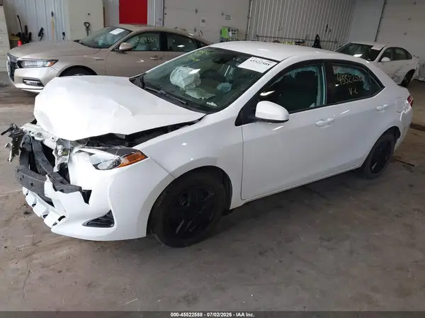 2T1BURHE5KC147764 2019 TOYOTA COROLLA - Image 2