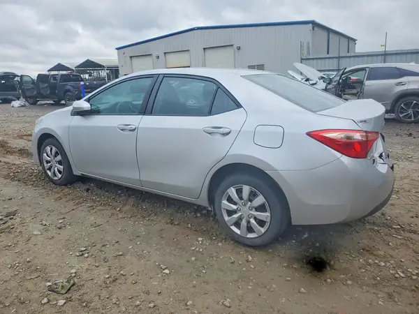 2T1BURHE5KC149014 2019 TOYOTA COROLLA - Image 2