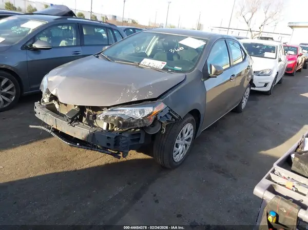 2T1BURHE5KC150535 2019 TOYOTA COROLLA - Image 2