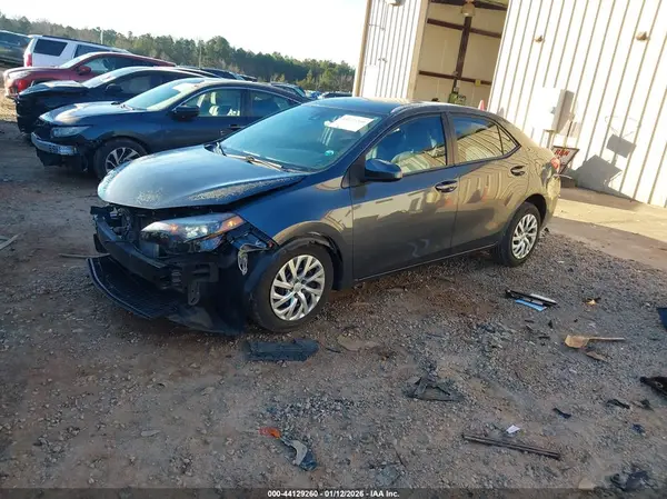 2T1BURHE5KC151880 2019 TOYOTA COROLLA - Image 2