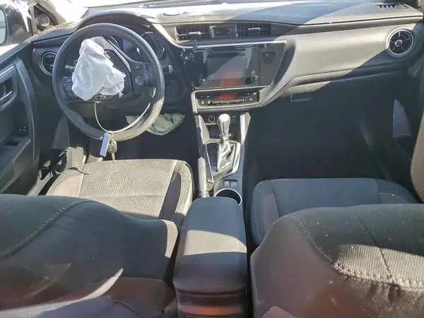 2T1BURHE5KC151961 2019 TOYOTA COROLLA - Image 8