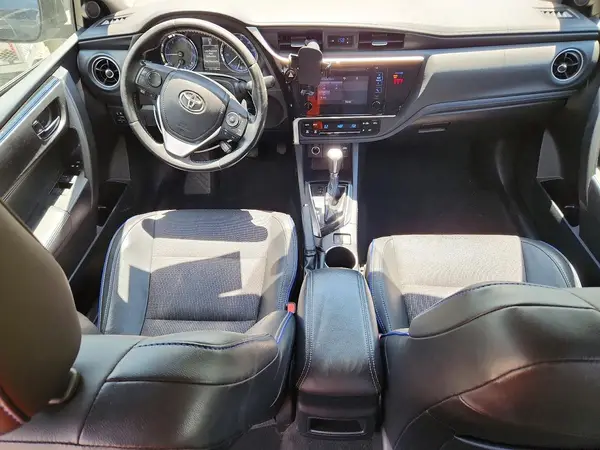 2T1BURHE5KC157744 2019 TOYOTA COROLLA - Image 8