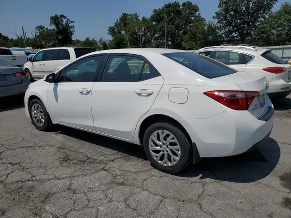 2T1BURHE5KC160613 2019 TOYOTA COROLLA - Image 2