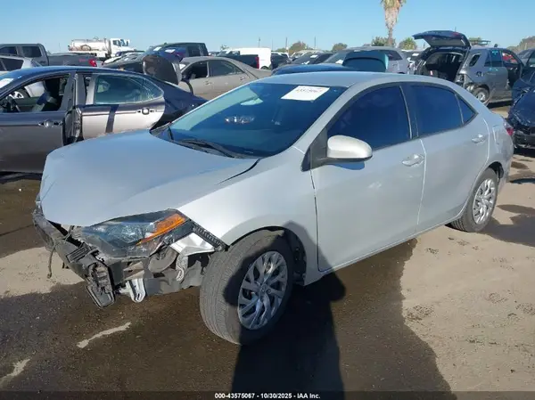 2T1BURHE5KC160966 2019 TOYOTA COROLLA - Image 2