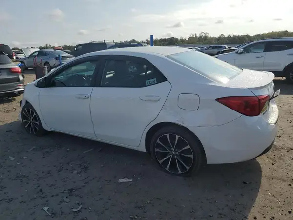2T1BURHE5KC162104 2019 TOYOTA COROLLA - Image 2