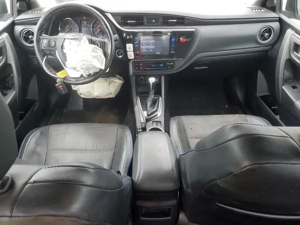 2T1BURHE5KC163558 2019 TOYOTA COROLLA - Image 8