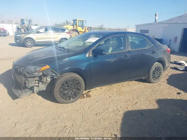 2T1BURHE5KC165410 2019 TOYOTA COROLLA - Image 2