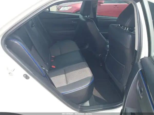 2T1BURHE5KC165827 2019 TOYOTA COROLLA - Image 8