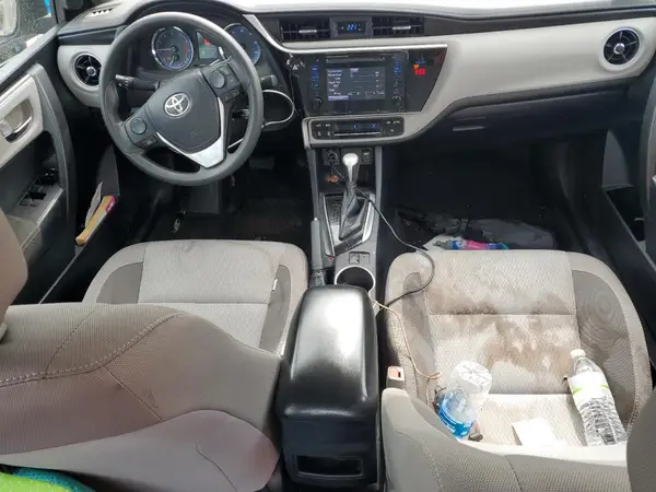 2T1BURHE5KC167495 2019 TOYOTA COROLLA - Image 8