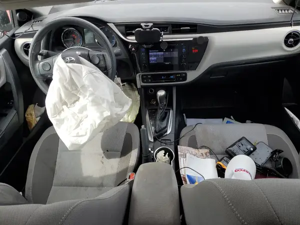 2T1BURHE5KC171711 2019 TOYOTA COROLLA - Image 8