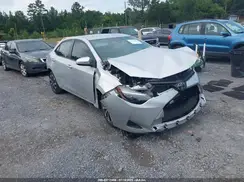 2T1BURHE5KC175824 2019 TOYOTA COROLLA