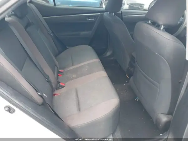 2T1BURHE5KC175824 2019 TOYOTA COROLLA - Image 8