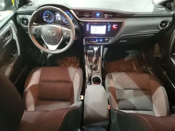 2T1BURHE5KC183745 2019 TOYOTA COROLLA - Image 8