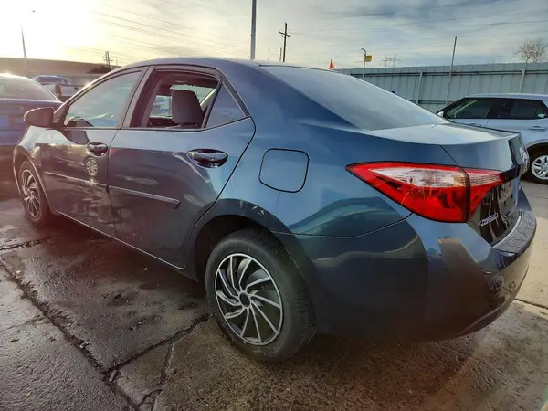 2T1BURHE5KC183910 2019 TOYOTA COROLLA - Image 2