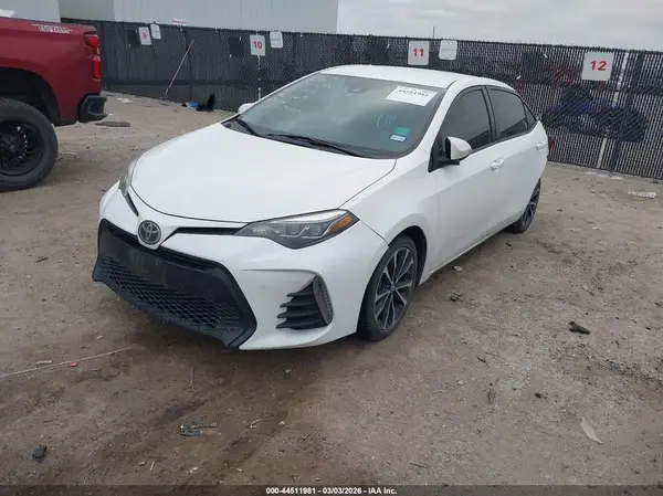 2T1BURHE5KC193501 2019 TOYOTA COROLLA - Image 2